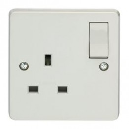 Single Switched Socket 13 Amp Wall 1 Gang Plug Electric (White)